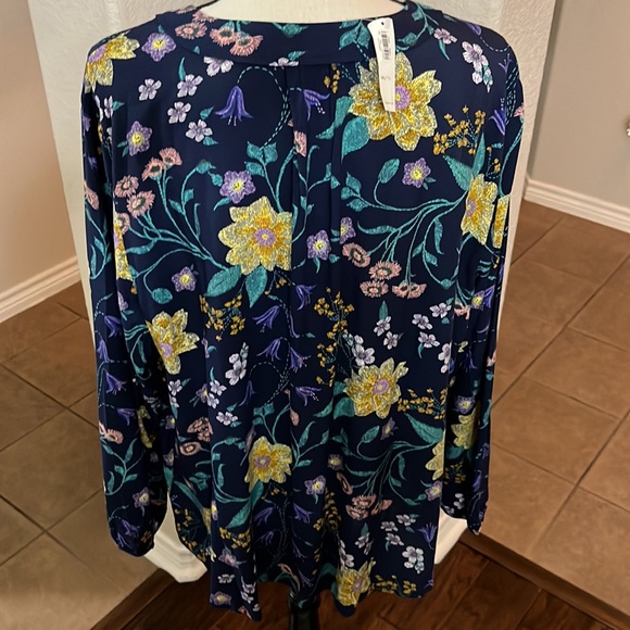 Old Navy navy floral print long sleeve blouse top Size XXL - Picture 3 of 17